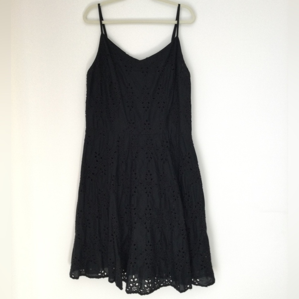 Old Navy black dress with eyelet design, size M